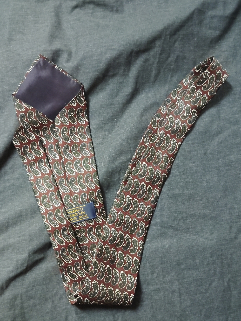 New Way Neckwear Brown Paisley Silk Tie